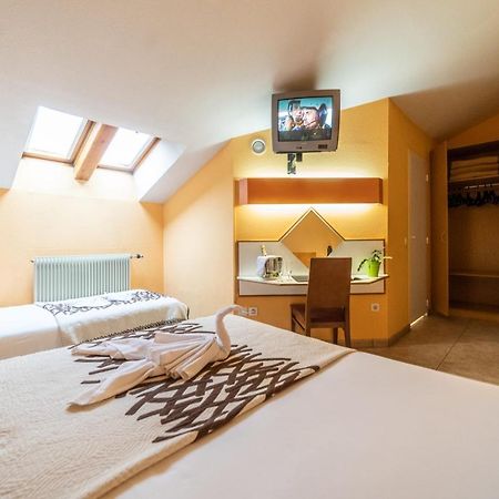 Hotel Les Terres ラルドーサ エクステリア 写真