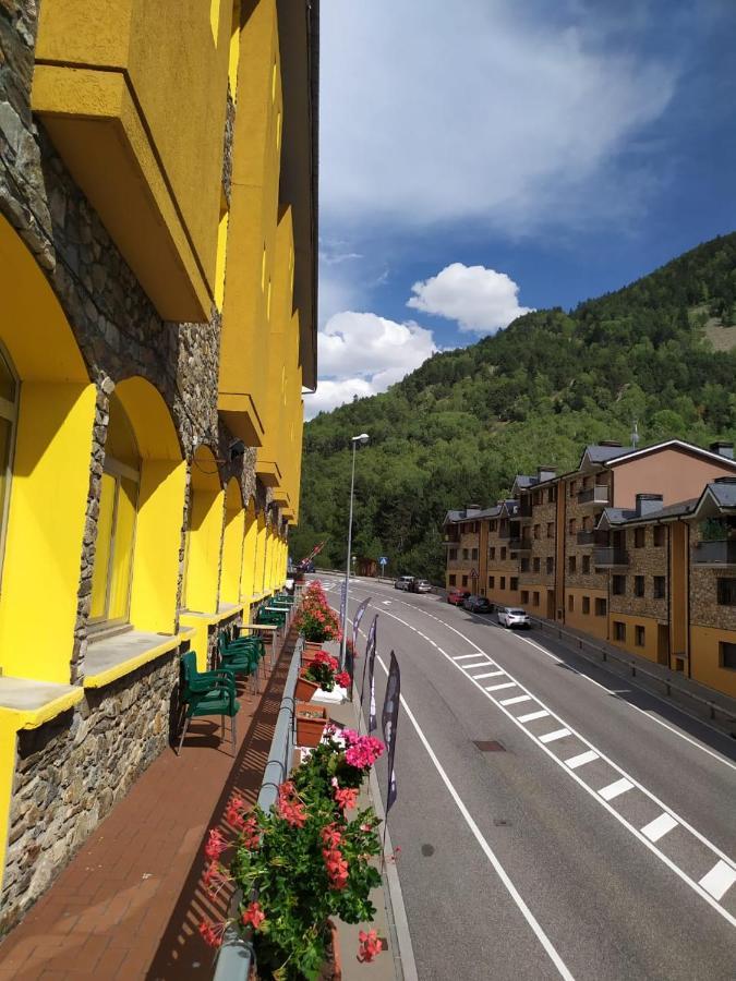 Hotel Les Terres ラルドーサ エクステリア 写真