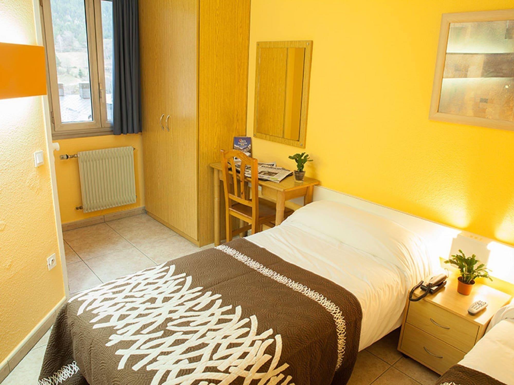 Hotel Les Terres ラルドーサ エクステリア 写真